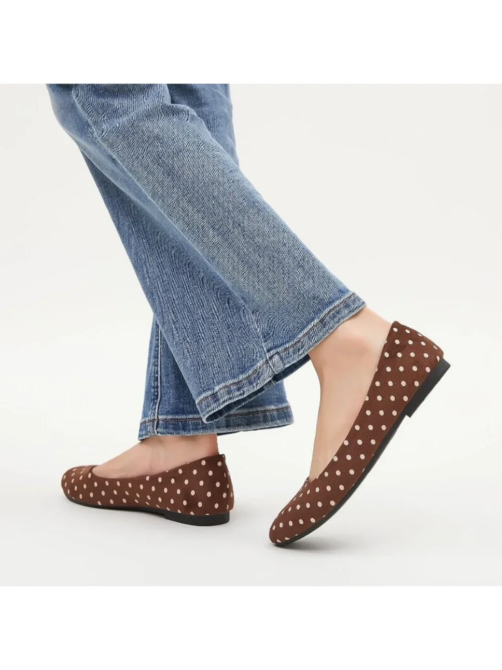 Women's Brown Dot PU Leather Closed Toe Comfortable Flexible Slip On Ballet Flat
